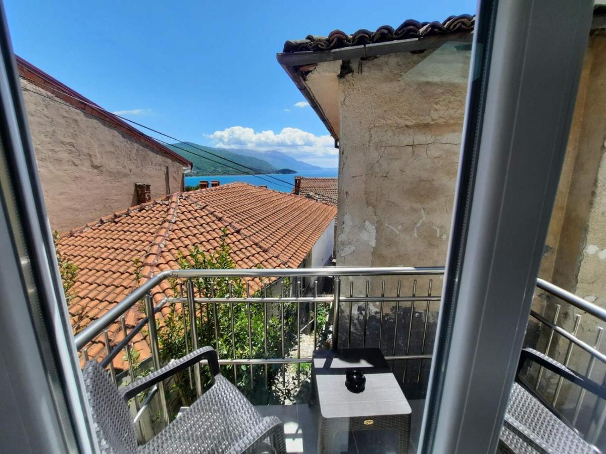 Redex Apartments Ohrid Bagian luar foto
